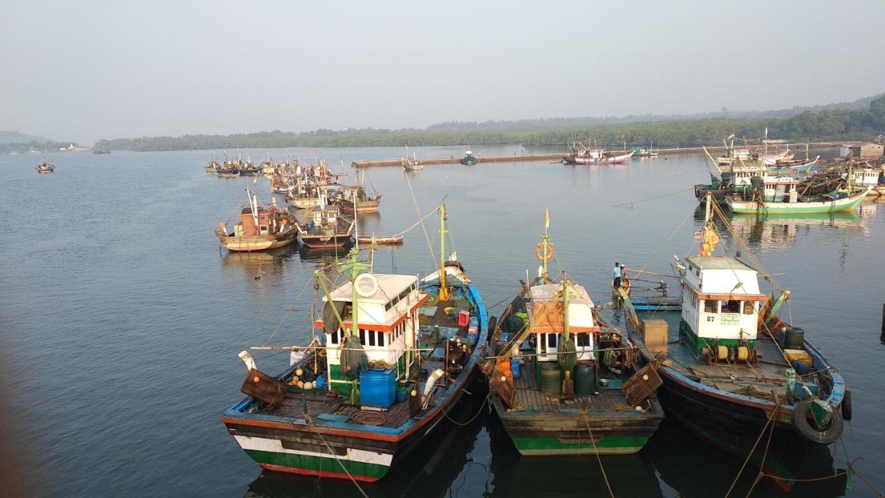Samarth Atc-Beach Home Stay Ratnagiri Luaran gambar